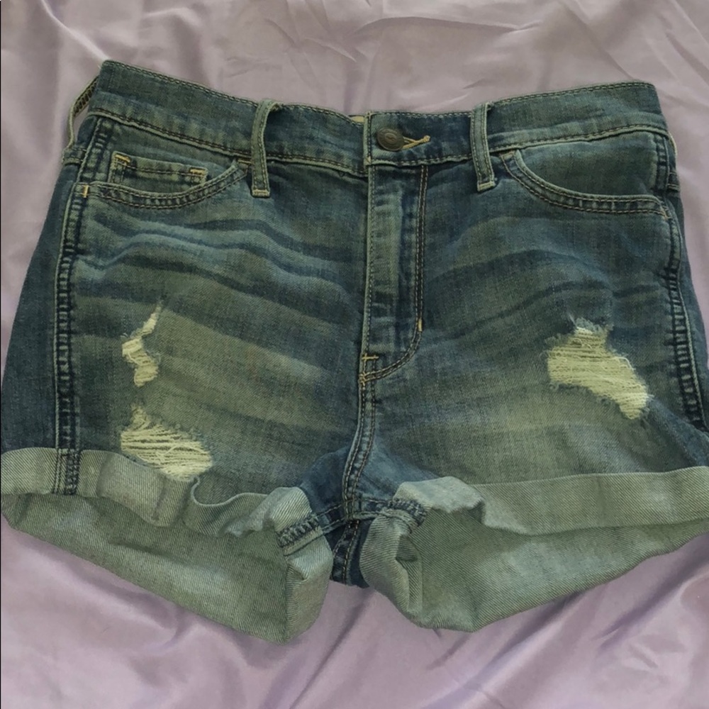 Hollister jean shorts